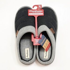 NEW Dearfoams black slippers